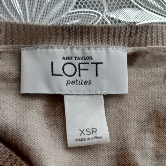 LOFT by Ann Taylor Petite XSP Brown Tan Leopard Merino Wool V-Neck Cardigan - Picture 6 of 7